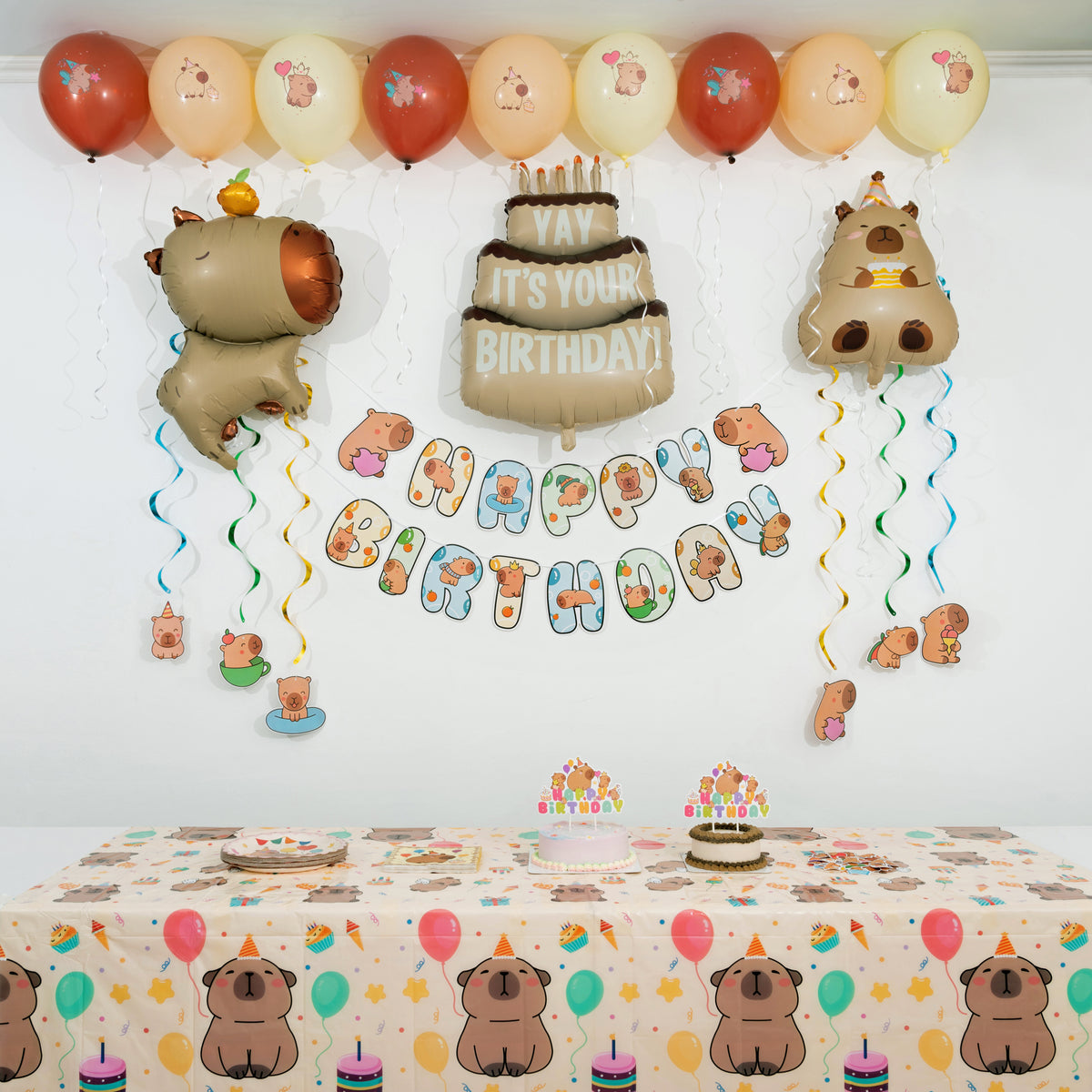 Capybara Birthday Party Decorations Set